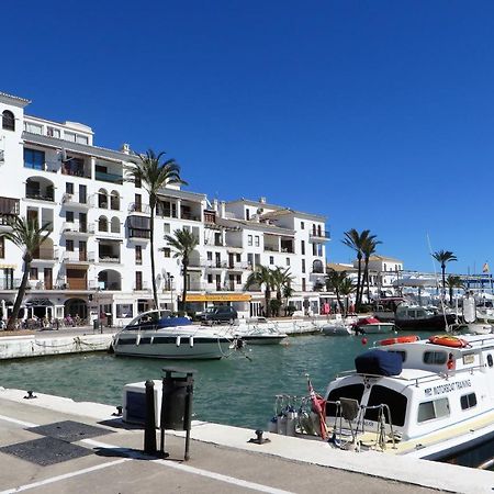Salinas. Apartment For 4. Terrace/Parking/Pools/Gym/4Mins Beach Estepona Dış mekan fotoğraf